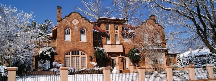 700x265_adair_mansion_snow