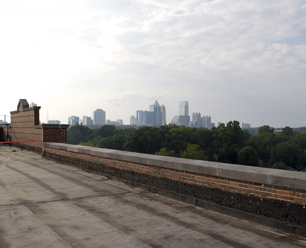 It was very hazy and the light was less than ideal, but here's a shot of the Midtown skyline.